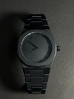 Arabic Aura Watch – Elegant. Timeless. Arabic Dial Beauty